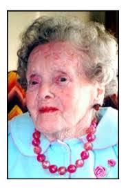 Dolores Casper's Instagram, Twitter & Facebook