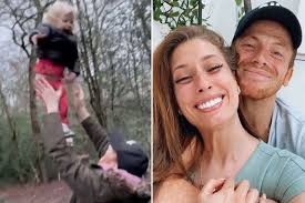 He has a huge tour. Inside Stacey Solomon And Joe Swash S Beautiful Love Story As Pair Get Engaged Aktuelle Boulevard Nachrichten Und Fotogalerien Zu Stars Sternchen