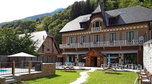 Maybe you would like to learn more about one of these? Offres A L Etablissement Auberge La Douce Montagne Hotel Allemont