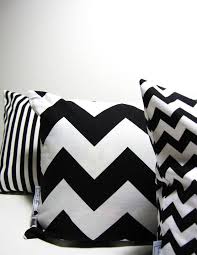 Kissen Nackenkissen Chevron 30x60cm Zick Zack Nackenkissen Kissen Kissen Schwarz Weiss