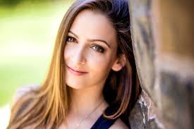 The Best dating portrait Photographers in Miami, 2025