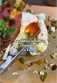 📍Tidbits, Douglas Co.Cork Tried their Avo