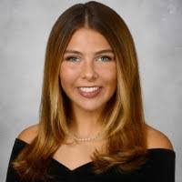 Abigail Saylor's Instagram, Twitter & Facebook