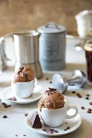 Espresso Schokoladen Eis Home And Herbs Rezept Schokoladen Eis Low Carb Snack Ideen Coole Desserts