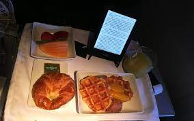 flight review american airlines business class mia lax fly family fly american airlines business class airline food