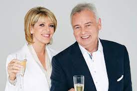 Ruth langsford has made many a cheeky confession about her husband, eamonn holmes, so we thought he deserved a chance. Eamonn Holmes And Ruth Langsford We Are Keeping Our Feet Firmly On The Ground After Starring In Lavish Show Daily Record