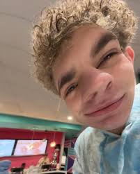 Adam koper (@fr0bro) • Instagram photos and videos