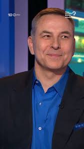 David Walliams roasts Ed Kavalee in a never before seen unaired clip! 😂,  #HaveYouBeenPayingExtraAttention?, #HYBPA Mondays 8:40