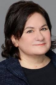 Vicky Cunningham's Instagram, Twitter & Facebook