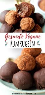 Vegane Rumkugeln Selber Machen Und Ohne Reue Geniesse Mit Diesem Einfachen Veganen Rumkugeln Rezept Zuckerfrei Gesund U In 2020 Rumkugeln Rezept Rezeptideen Rumkugeln