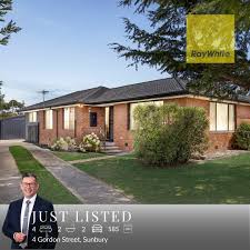 JUST LISTED 🏡✨ 4 Gordon St, Sunbury 📍 A four bedroom family home in a  desired location of Sunbury. Get in contact with me today for more  information 0421 346 326 📞📞 #forsale #house #realestate #sunbury