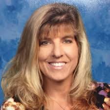 Candace Jones's Instagram, Twitter & Facebook