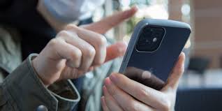 Is there a way to select multiple contacts quickly and more easily to send in a single message, instead of individually selecting one then having to … press j to jump to the feed. How To Delete Multiple Contacts On Iphone