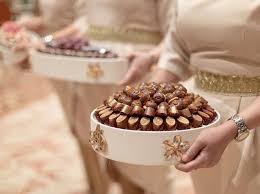 تشرفنا بتجهيز ضيافه حفل زفاف دانه القاسم تمنياتنا للعروس بحياه سعيده ص Beautiful Wedding Decorations Gold Wedding Inspiration Wedding Decorations