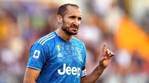 Gianluigi buffon and giorgio chiellini have extended their juventus contracts until. Kreuzbandriss Routinier Giorgio Chiellini Wird Juventus Turin Monatelang Fehlen Sportbuzzer De