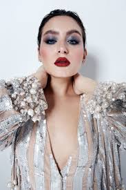 Adrienne Pace ::: Makeup artist