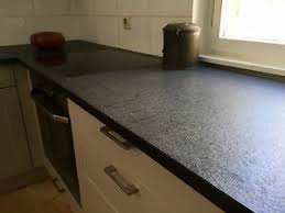Schwarzer granit küchenarbeitsplatten diese arbeitsplatten in steinoptik sind überwiegend schwarz und enthalten kleine graue tupfer, wodurch der look von granit nachgebildet wird. Nero Assoluto In Kuchen Arbeitsplatten Gunstig Kaufen Ebay