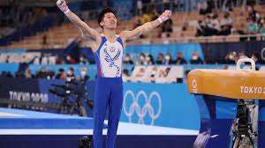 編按：台灣體操選手李智凱 28 日在東京奧運全能出賽，在最拿手的鞍馬項目二度落馬，僅拿 12.666 分，全能排名 21。李智凱事後表示，當天的失誤對 8 月 1 日的鞍馬決賽沒影響，目標將提高動作難度、挑戰金牌。 李智凱 2017 年. Asdly2s7wan7nm