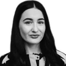 Phoebe Dowell's Instagram, Twitter & Facebook