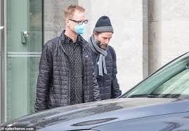 Filminin gösterime gireceği tarih açıklandı. Keanu Reeves Takes A Walk In Berlin Before The Physical Production Of John Wick 4 Begins
