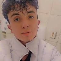 40+ perfiles de «Mateo Montalvo»