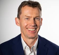 The People Leading Perfect Circle