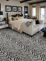 A smart color scheme, with green and beige, is all this carpeted bedrooms needs to create a sense of style. 12 Ways To Incorporate Carpet In A Room S Design Diy