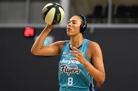 Liz cambage is smiling, 'the house' is rocking and las vegas is quickly embracing the aces (may 31, 2019) liz cambage eager to make debut with las vegas aces (may 31, 2019) outspoken tandem of. Nwls7mm W5zstm