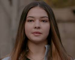 Madelyn Cline: 20 facts about the Outer Banks star you should know