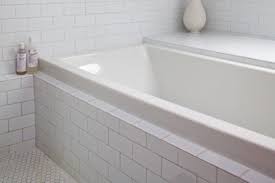 You will find that the cost to replace an average bathtub depends upon the condition of the existing plumbing and bathtub area (if modifications are. Built In Versus Freestanding Bathtubs Pros And Cons Apartment Therapy
