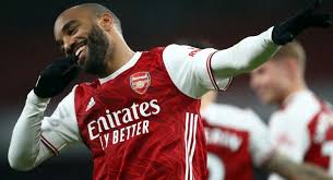 90'+9' second half ends, chelsea 2, leicester city 1. Arsenal Bounce Back To Stun Chelsea