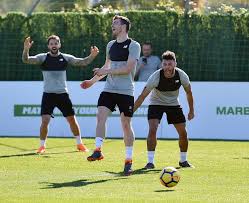 Andy robertson on why liverpool players 'walked off plane' after. Liverpool S Newest Cult Hero Andy Robertson On Coming Up The Hard Way And How Proud He Is Of Anfield Chant Mirror Online