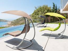 40 Chaises Longues Et Transats Pour Un Ete Relax Avec Images Mobilier De Jardin Design