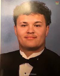 Hi!!! My name is Anna Willingham and Im from Dallas, Texas! I'm not 100%  committed to UWF but it is one of my top choices! I am majoring in sports  management/business. I