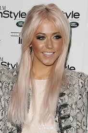 Amelia Lily's Hairstyles & Hair Colors