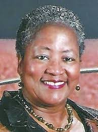 Regina Winfield's Instagram, Twitter & Facebook