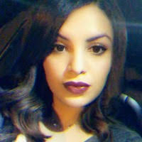 200+ perfiles de «Moradel»