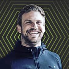 Julia Appelt Clubhouse Profile, Followers, Statistics (@appeltini)