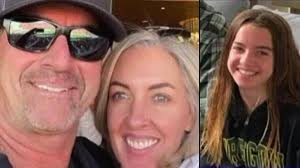 Thousands pay tribute at Angel Stadium to Altobelli family members killed  in Bryant helicopter crash