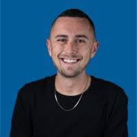 Aron Rose's Instagram, Twitter & Facebook