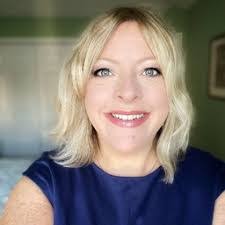 Amy Wolf's Instagram, Twitter & Facebook