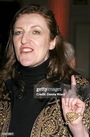 Amy Chan, Sidney Herman, Mitch Herman, Harvey Herman and Honoree Stan...  News Photo