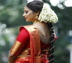 See more of indian wedding hairstyles on facebook. Best Bridal Hairstyles For South Indian Weddings Wedamor