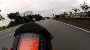 This is the only place to find top speeds of any bike & car. Ktm Duke 200 Speed Cut Off Youtube