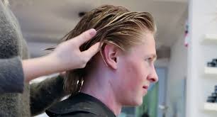 Hairstyles of chris hemsworth has taken the hair fashion to a new level, with long hair and beard styles stealing the show everywhere. Chris Hemsworth Haircut The Real Khan
