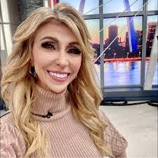 Linda Reller's Instagram, Twitter & Facebook