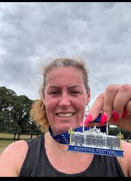 🏅MEDAL MONDAY🏅 🏃‍♀️ REVESBY 10K TRAIL RUN🏃‍♀️ 🖤💛Congratulations to  Catherine Muxlow who competed in her first ever trail race yesterday Well  done Catherine, great racing 👏👏👏