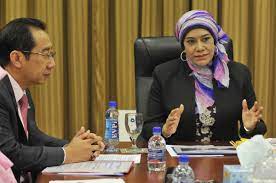 Ketua setiausaha, kementerian pembangunan usahawan dan koperasi. Photo Gallery Category Kunjungan Hormat Ketua Setiausaha Kementerian Kesihatan Malaysia Kkm Ke Atas Ybhg Ketua Setiausaha Kementerian Komunikasi Dan Multimedia Malaysia Kkmm Di Kompleks Kkmm Pada 30 03 2017 Image Kunjungan Hormat