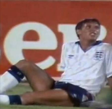On this day in 1️⃣9️⃣9️⃣0️⃣, Gary Lineker shat himself 😂