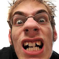 Eerst ging z'n Bentley onder de hamer. Nu staat ook een pand van Ali B in  Almere te koop — inclusief zijn oude studio. Binnenkijken 👇